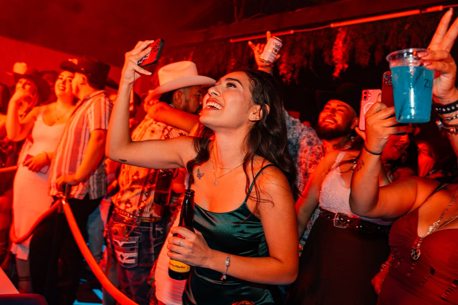 La Original Banda El Limón arrives in Las Vegas 2026 at Zuna Nightclub for an exclusive VIP Latin music night.